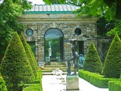 Kykuit, with statues from Nelson Rockefeller's collection.