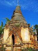 A big stupa at Shwe Intain Pagoda