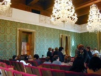 A meeting room in the Senate building (667x500, 84.9 kilobytes)