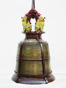 A big bell outside at Wat Pra Kaew