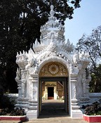 Wat Pra Sing - or- Phra Singh