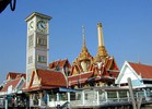 Bangkok - Clock Wat (685x492, 78.8 kilobytes)